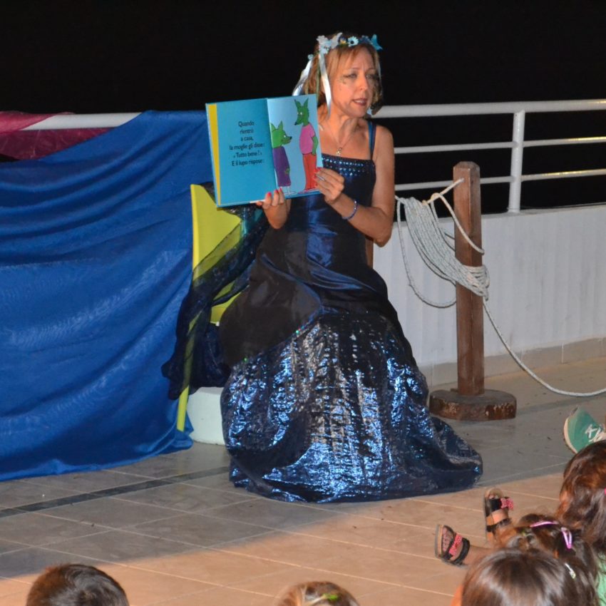 simona_maiozzi_fata_della_lettura_ sotto_le_stelle_mare 4